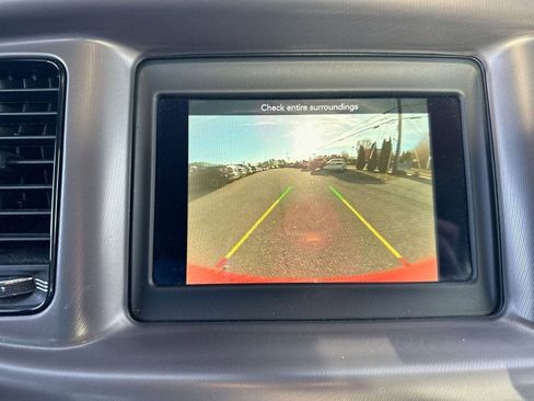 Used 2022 Dodge Charger SXT w/ Blacktop Package image 11