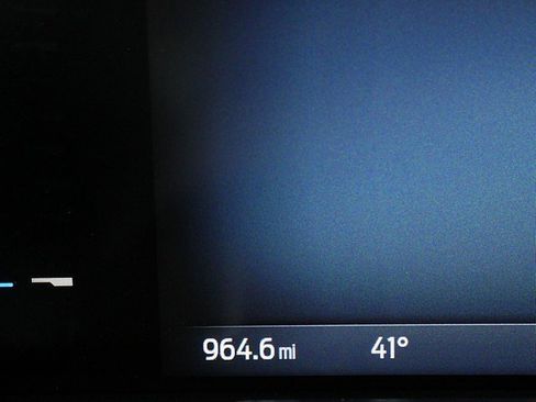 Used 2025 Ford Maverick XLT w/ XLT Luxury Package image 30