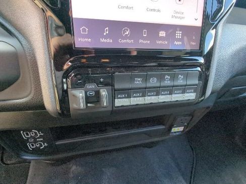 New 2026 RAM 2500 Tradesman AWD/4WD image 17