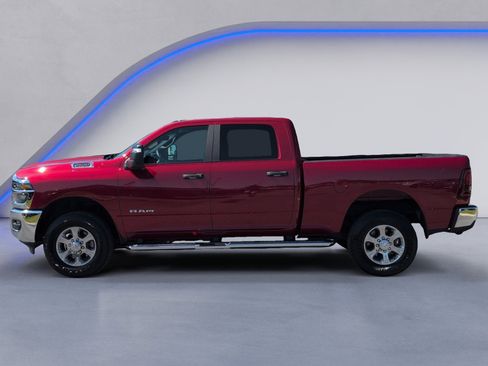 Used 2026 RAM 2500 Big Horn AWD/4WD image 3