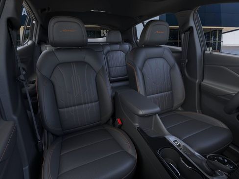 New 2026 Buick Envista Avenir image 16