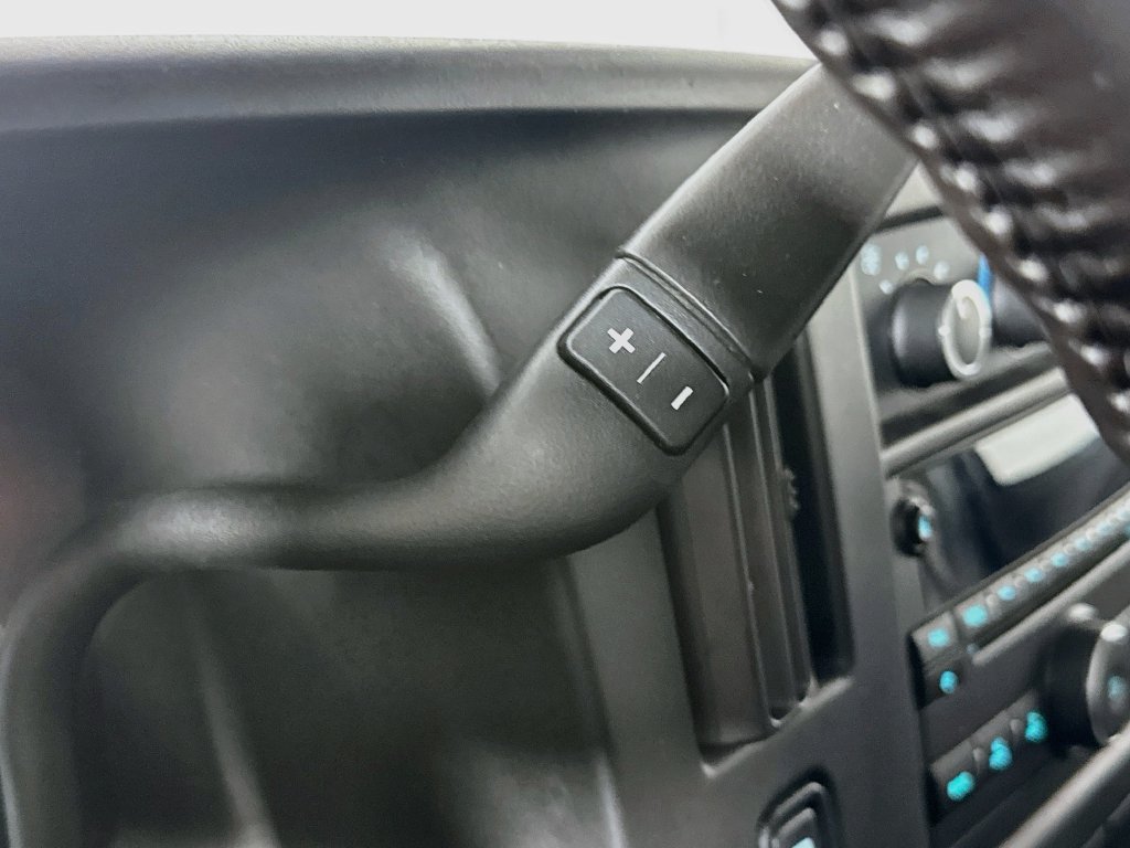 Used 2017 Chevrolet Express 3500 LS RWD image 18