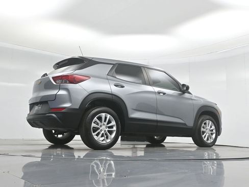 Used 2024 Chevrolet TrailBlazer LS image 49