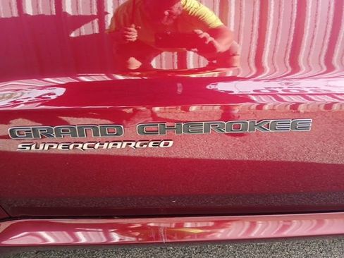 Used 2018 Jeep Grand Cherokee Trackhawk AWD/4WD image 8