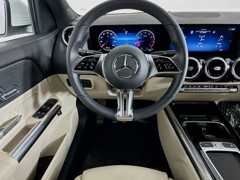 Certified 2026 Mercedes-Benz GLA 250 image 6
