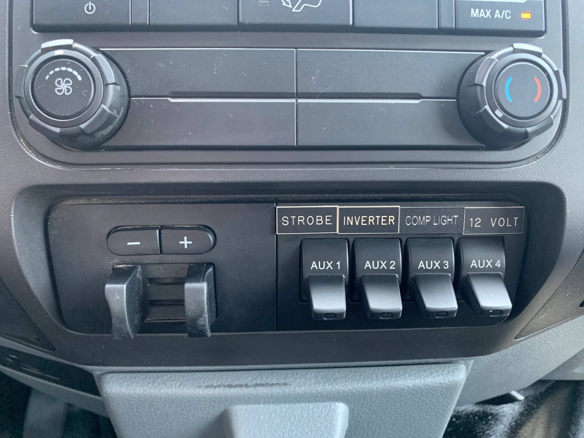 Used 2016 Ford F350 XL AWD/4WD image 17