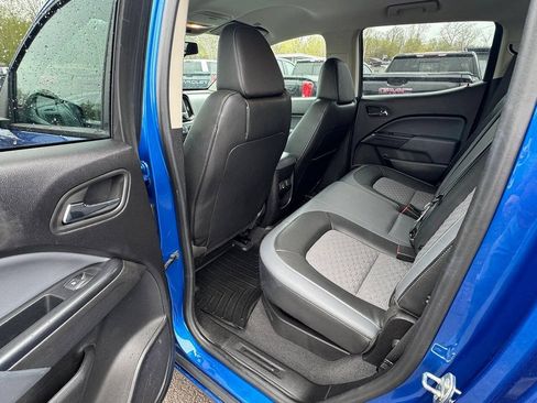 Used 2019 Chevrolet Colorado Z71 AWD/4WD image 10