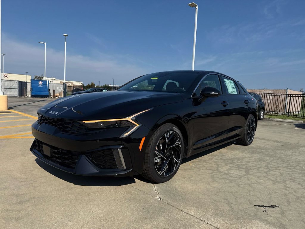 New 2026 Kia K5 GT-Line FWD image 3