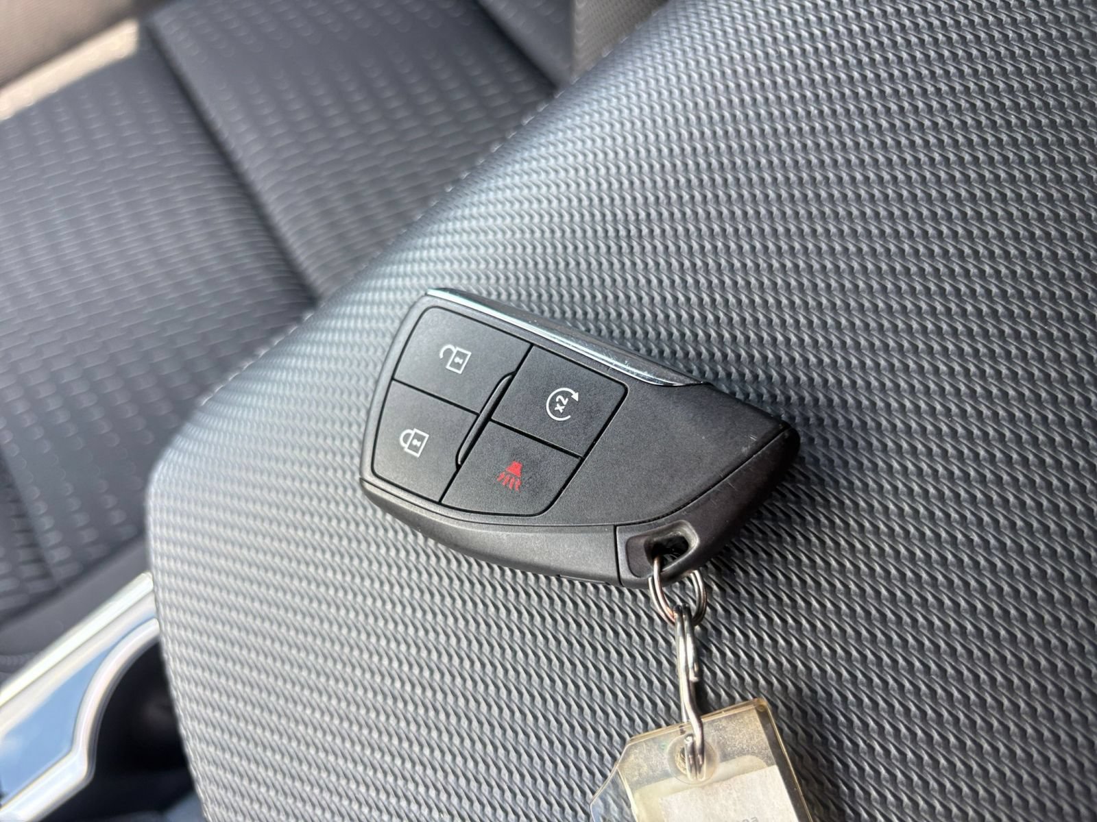 Used 2025 Chevrolet Equinox LT FWD image 25