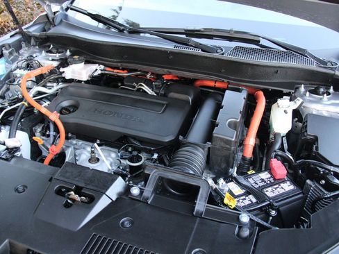 Used 2025 Honda CR-V Sport image 34