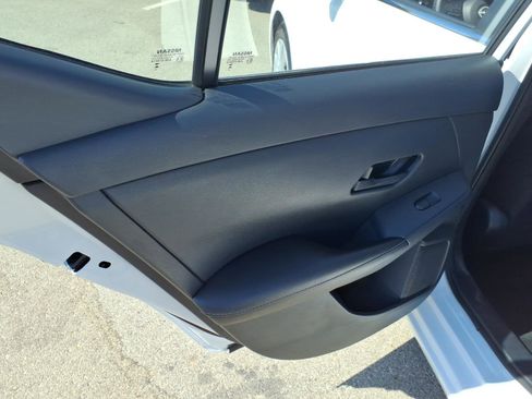 Certified 2025 Nissan Sentra S image 10