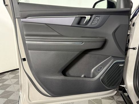 New 2026 Buick Enclave Sport Touring w/ Power Package image 8