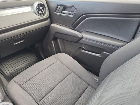 Used 2023 Chevrolet Colorado LT w/ LT Convenience Package II AWD/4WD image 22