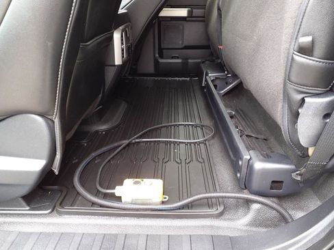 Certified 2020 Ford F350 Lariat w/ Lariat Value Package image 15