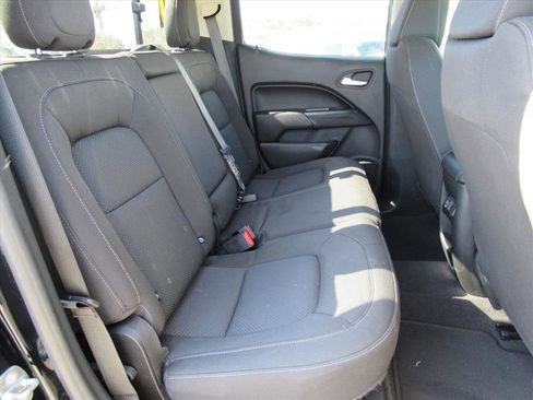 Used 2020 Chevrolet Colorado LT w/ LT Convenience Package image 28