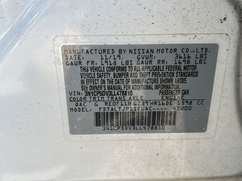 Used 2020 Nissan Kicks SR FWD image 27