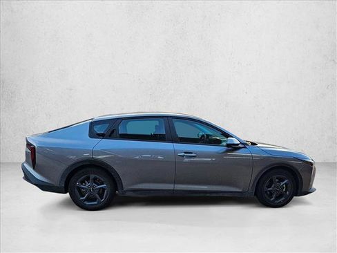 Used 2025 Kia K4 FWD image 4