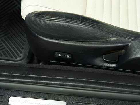 Used 2003 Ford Thunderbird RWD image 45