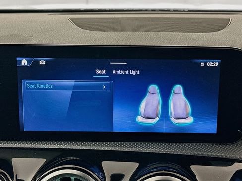 Used 2025 Mercedes-Benz CLA 250 4MATIC image 25