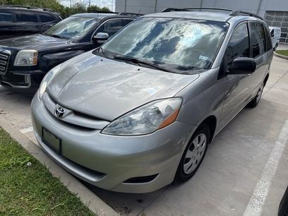 Used 2007 Toyota Sienna CE