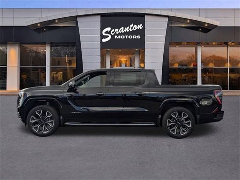 New 2025 GMC Sierra EV Denali image 8