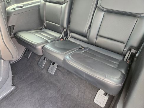 Used 2025 Ford Expedition Max Platinum AWD/4WD image 33