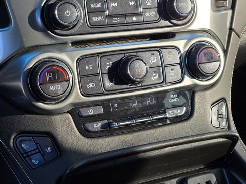 Used 2020 Chevrolet Tahoe Premier image 29