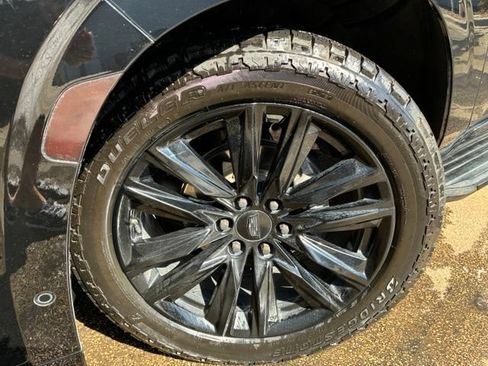 Used 2021 Cadillac Escalade Sport w/ Driver Assist Tech Package AWD/4WD image 10