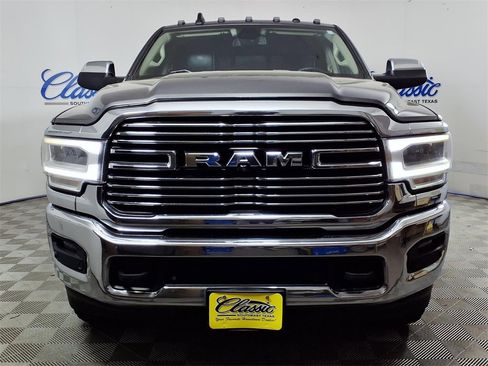 Used 2019 RAM 2500 Laramie image 3