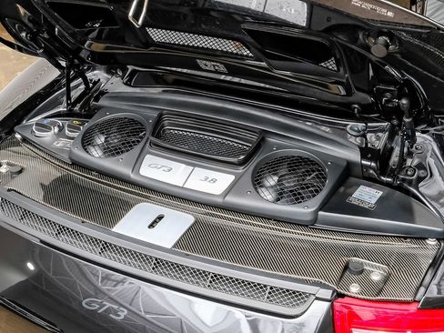 Used 2014 Porsche 911 GT3 w/ Sound Package Plus image 35