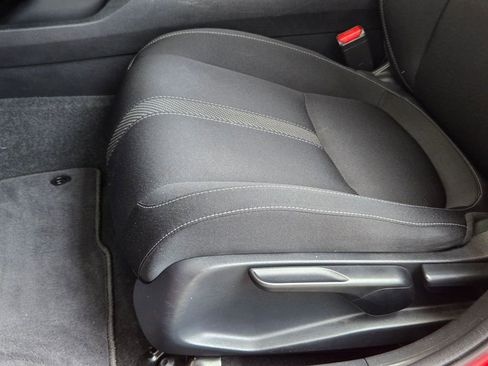 Used 2018 Honda Civic EX image 13