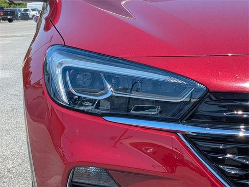 Used 2021 Buick Encore GX Essence w/ Advanced Technology Package image 10