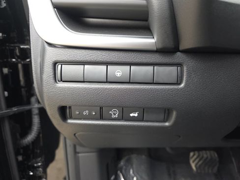 Used 2026 Nissan Rogue SV AWD/4WD image 35
