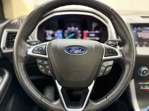 Used 2019 Ford Edge SEL w/ Equipment Group 201A AWD/4WD image 13