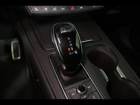 Used 2022 Cadillac XT4 Sport image 16