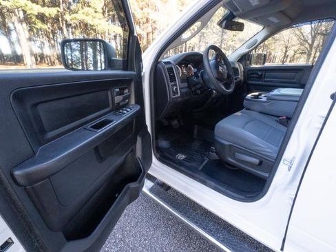 Used 2020 RAM 1500 Tradesman w/ Chrome Plus Package image 13