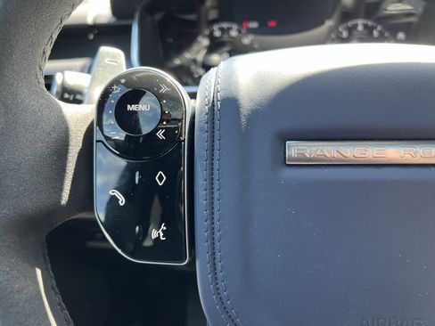 Used 2022 Land Rover Range Rover Sport HST image 19