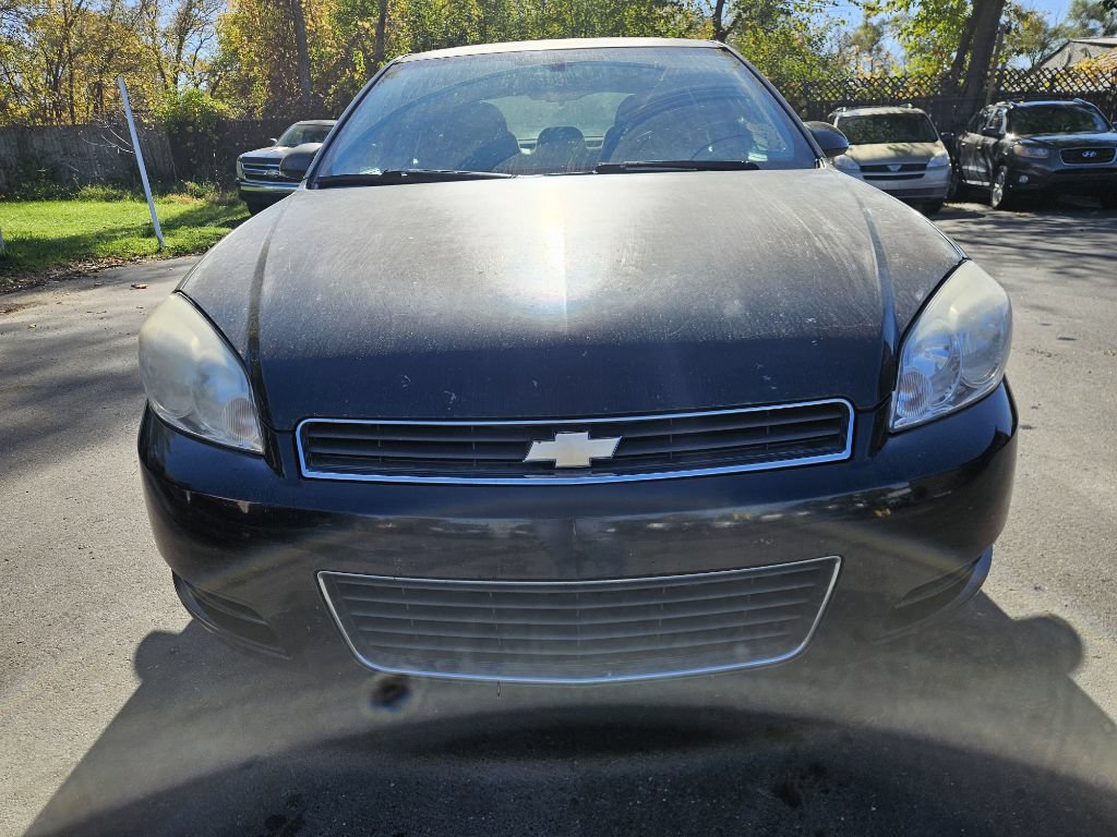 Used 2009 Chevrolet Impala LT FWD image 4