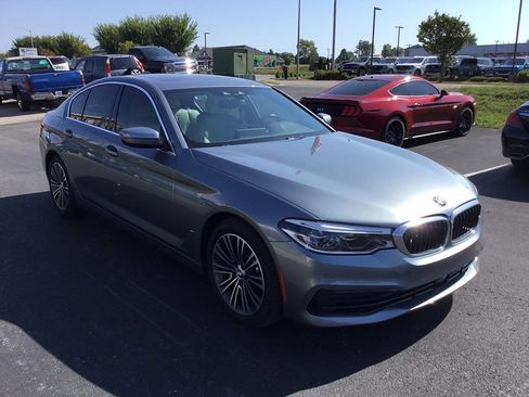 Used 2019 BMW 540i image 7