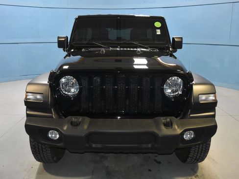Used 2021 Jeep Wrangler Unlimited Sport image 21