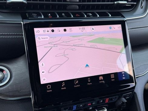 New 2025 Jeep Grand Cherokee Overland w/ Adv Protech Group III image 29