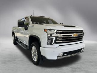 Used 2021 Chevrolet Silverado 2500 High Country w/ Z71 Off-Road Package AWD/4WD video 2