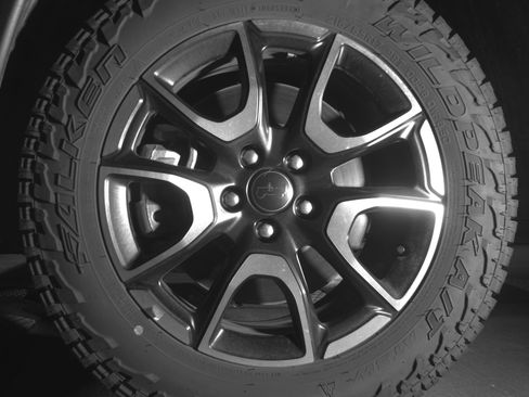 Used 2025 Jeep Compass Trailhawk AWD/4WD image 12