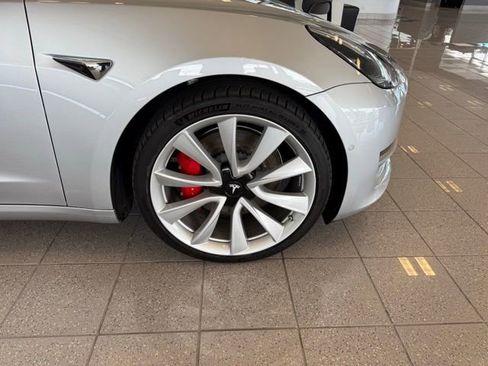 Used 2018 Tesla Model 3 Long Range image 10