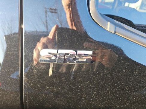 Used 2017 Toyota Tacoma SR5 image 6