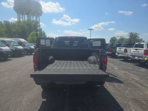 Used 2026 RAM 2500 Big Horn AWD/4WD image 35