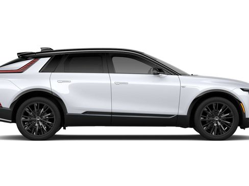 New 2026 Cadillac Lyriq Signature Sport w/ LPO, ONYX Package AWD/4WD image 15