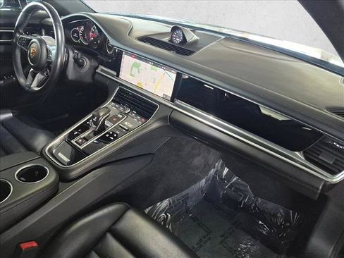 Used 2018 Porsche Panamera 4S AWD/4WD image 23