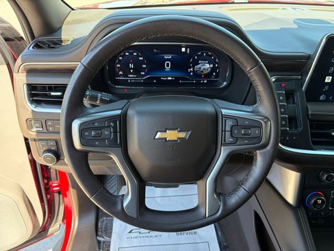 Used 2022 Chevrolet Tahoe LT AWD/4WD image 12