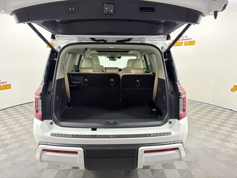 New 2026 Nissan Armada Platinum AWD/4WD image 5